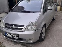 Utilizat 2004 Opel Meriva Monovolum | 2.000 EUR (Puțin scump)