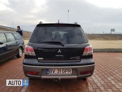 Negru Utilizat 2003 Mitsubishi Outlander SUV | 4.200 EUR