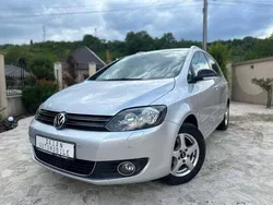 Argintiu Utilizat 2012 VW Golf VI Style Hatchback | 7.990 EUR (Puțin scump)