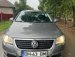 Utilizat 2007 VW Passat Berlinǎ | 2.500 EUR (Preț bun)