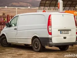 Alb Utilizat 2005 Mercedes Vito Monovolum | 1.990 EUR (Preț bun)
