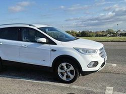 Culoarealb Utilizat 2018 Ford Kuga Titanium SUV | 13.500 EUR (Preț OK)