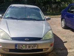 Utilizat 2001 Ford Focus | 3.500 EUR