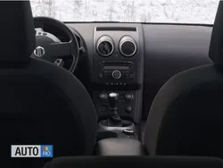 Negru Utilizat 2008 Nissan Qashqai SUV | 7.500 EUR (Scump)