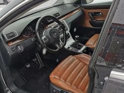 Utilizat 2011 VW CC R-line Berlinǎ | 9.500 EUR (Preț OK)