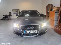 Culoarealbastru Utilizat 2009 Audi A8 Premium Berlinǎ | 7.500 EUR