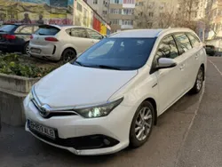 Alb Utilizat 2017 Toyota Auris Hybrid Break | 11.700 EUR (Preț OK)