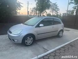Utilizat 2005 Ford Fiesta Hatchback | 1.450 EUR