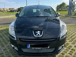 Negru Utilizat 2012 Peugeot 5008 Monovolum | 3.800 EUR