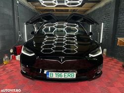 Negru Utilizat 2018 Tesla Model X SUV | 28.000 EUR (Preț OK)