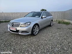 Gri Utilizat 2013 Mercedes C200 Break | 7.200 EUR (Preț bun)