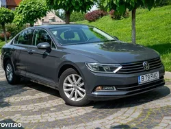 Gri Utilizat 2017 VW Passat Berlinǎ | 15.499 EUR (Preț bun)