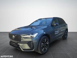 Verde Utilizat 2025 Volvo XC60 Plus SUV | 58.795 EUR