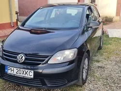 Utilizat 2007 VW Golf Plus Cross Monovolum | 2.300 EUR