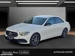 Culoarealb Utilizat 2022 Mercedes E220 Berlinǎ | 41.999 EUR