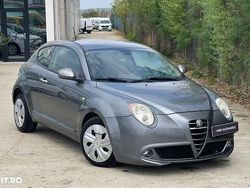 Culoarealbastru Utilizat 2009 Alfa Romeo MiTo Distinctive Hatchback | 2.250 EUR