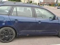 Albastru Utilizat 2010 VW Golf VI Break | 2.300 EUR (Preț bun)