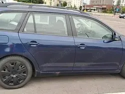 Utilizat 2010 VW Golf VI Break | 2.300 EUR (Preț bun)