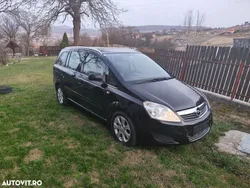 Negru Utilizat 2010 Opel Zafira Enjoy Monovolum | 2.600 EUR (Preț OK)