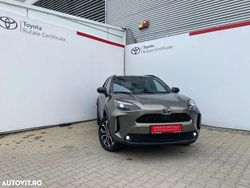 Culoaremaro Nouă 2025 Toyota Yaris Cross SUV | 31.488 EUR