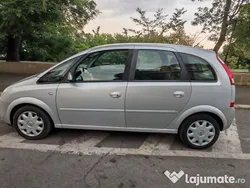 Utilizat 2004 Opel Meriva Monovolum | 1.649 EUR (Preț bun)