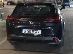 Negru Utilizat 2021 Lexus UX 250h SUV | 29.900 EUR (Scump)