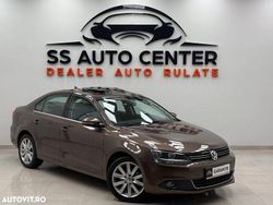 Culoaremaro Utilizat 2012 VW Jetta Highline Berlinǎ | 7.990 EUR (Preț OK)