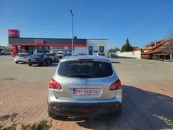 Utilizat 2009 Nissan Qashqai SUV | 3.800 EUR