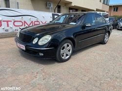 Negru Utilizat 2004 Mercedes E220 Avantgarde Berlinǎ | 3.650 EUR (Super Preț)