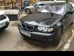 Utilizat 2003 BMW 325 Berlinǎ | 2.300 EUR