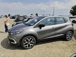 Gri Utilizat 2019 Renault Captur SUV | 11.700 EUR (Preț bun)
