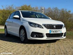 Culoarealb Utilizat 2021 Peugeot 308 Active Hatchback | 8.490 EUR (Preț bun)