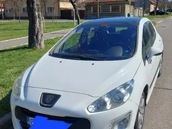 Utilizat 2012 Peugeot 308 Hatchback | 3.900 EUR (Puțin scump)