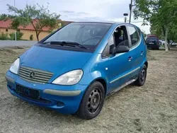 Albastru Utilizat 2002 Mercedes A140 Hatchback | 700 EUR (Preț OK)