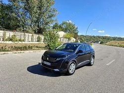 Negru Utilizat 2021 Peugeot 3008 SUV | 14.490 EUR (Preț bun)