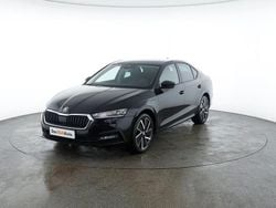 Negru metalic perleffect Utilizat 2022 Skoda Octavia Ambition | 24.000 EUR