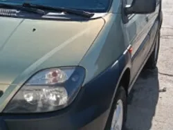 Gri Utilizat 2003 Renault Scénic Monovolum | 2.400 EUR