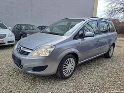 Gri Utilizat 2009 Opel Zafira Innovation Monovolum | 3.999 EUR (Scump)