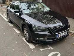 Culoarenegru Utilizat 2019 Skoda Superb Berlinǎ | 15.500 EUR (Super Preț)
