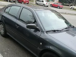 Gri Utilizat 2007 Skoda Octavia Berlinǎ | 4.000 EUR (Preț OK)