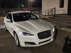 Culoarealb Utilizat 2013 Jaguar XF Portfolio Berlinǎ | 8.000 EUR (Preț OK)