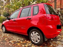 Utilizat 2003 Mazda 2 Berlinǎ | 1.100 EUR