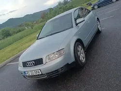 Utilizat 2003 Audi A4 Berlinǎ | 1.300 EUR