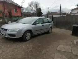 Gri Utilizat 2005 Ford Focus ST Berlinǎ | 1.800 EUR (Preț OK)