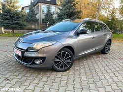 Culoaregalbeuriu Utilizat 2013 Renault Mégane GrandTour Bose Edition Break | 5.990 EUR (Preț OK)