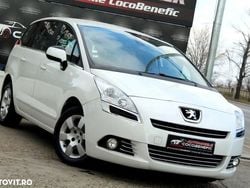 Alb Utilizat 2013 Peugeot 5008 Allure Monovolum | 5.490 EUR (Preț bun)