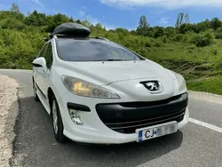 Alb Utilizat 2010 Peugeot 308 Break | 2.850 EUR (Puțin scump)