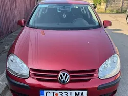 Rosu Utilizat 2006 VW Golf V Basis Break | 2.500 EUR