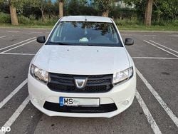 Culoarealb Utilizat 2015 Dacia Logan Ambiance Berlinǎ | 3.900 EUR (Preț bun)