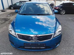 Culoarealbastru Utilizat 2010 Kia Ceed LX Hatchback | 3.900 EUR (Preț bun)